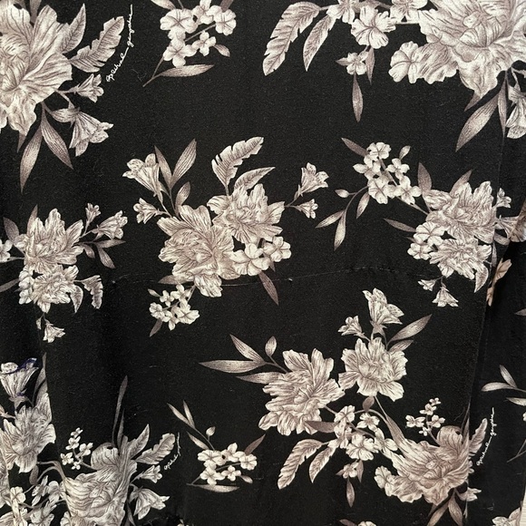Light Weight Black and Grey Floral Print Kimono - Picture 7 of 9
